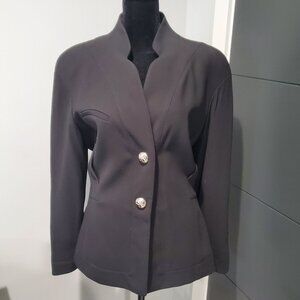 Vintage Stunning  Detailed Italian Made Black Fitted Style  Blazer  XS/S